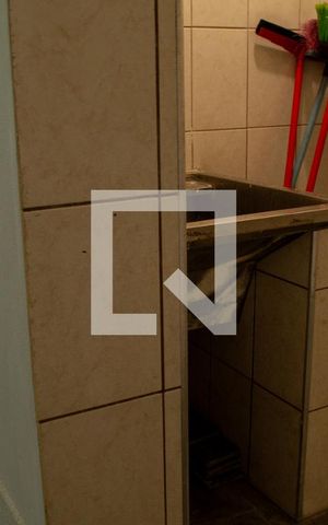 Casa para alugar com 270m², 4 quartos e 5 vagas Casa para alugar com 270m², 4 quartos e 5 vagasÁrea de Serviço