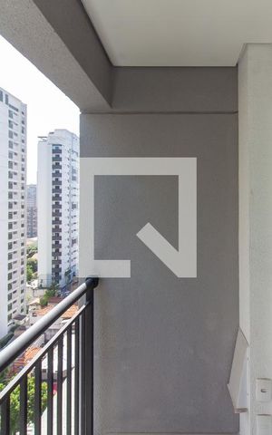 Studio à venda com 25m², 1 quarto e sem vaga Studio à venda com 25m², 1 quarto e sem vagaStudio Varanda