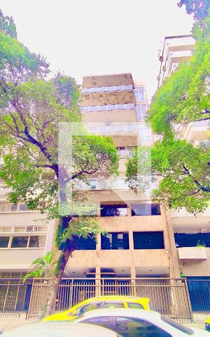 Apartamento à venda com 205m², 4 quartos e 3 vagas Apartamento à venda com 205m², 4 quartos e 3 vagasFachada