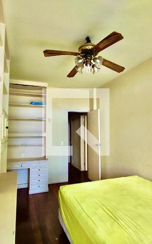 Apartamento à venda com 205m², 4 quartos e 3 vagas Apartamento à venda com 205m², 4 quartos e 3 vagasQuarto 1