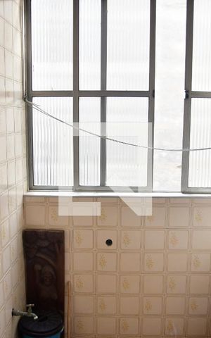 Apartamento à venda com 145m², 3 quartos e 1 vagaÁrea de Serviço