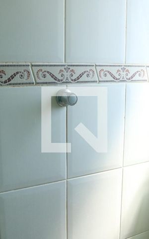 Apartamento para alugar com 95m², 2 quartos e 1 vaga Apartamento para alugar com 95m², 2 quartos e 1 vagaBanheiro