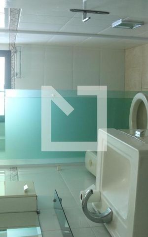Apartamento para alugar com 95m², 2 quartos e 1 vaga Apartamento para alugar com 95m², 2 quartos e 1 vagaBanheiro Suíte