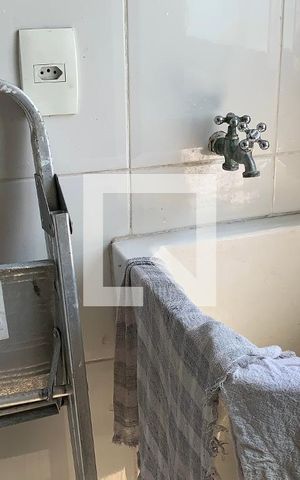 Apartamento para alugar com 95m², 2 quartos e 1 vaga Apartamento para alugar com 95m², 2 quartos e 1 vagaÁrea de Serviço