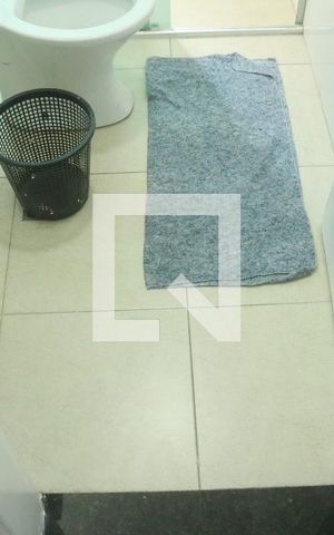 Apartamento para alugar com 95m², 2 quartos e 1 vaga Apartamento para alugar com 95m², 2 quartos e 1 vagaBanheiro