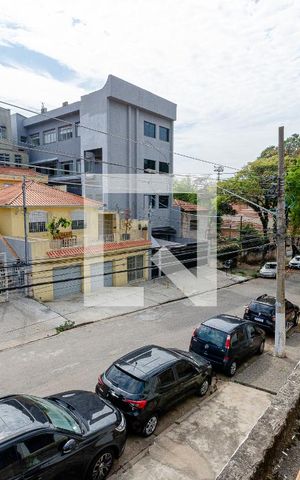 Casa para alugar com 79m², 2 quartos e sem vaga Casa para alugar com 79m², 2 quartos e sem vagaVista da Rua