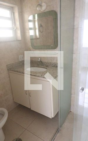 Apartamento à venda com 110m², 2 quartos e 2 vagasBanheiro Quarto 2