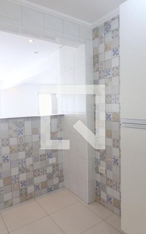 Apartamento à venda com 110m², 2 quartos e 2 vagasCozinha