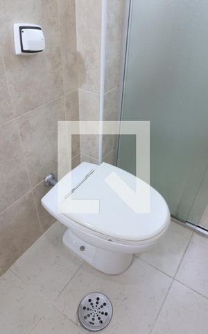 Apartamento à venda com 110m², 2 quartos e 2 vagasBanheiro 