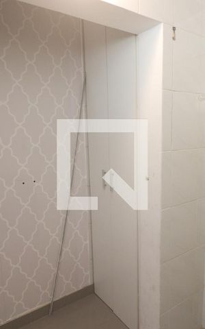 Apartamento à venda com 110m², 2 quartos e 2 vagasEscritório