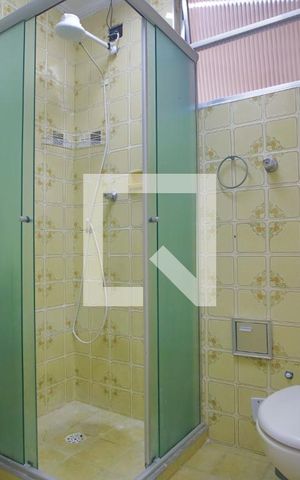 Apartamento para alugar com 84m², 2 quartos e 1 vagaBanheiro