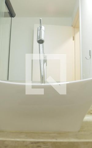Studio à venda com 31m², 0 quarto e sem vagaBanheiro 