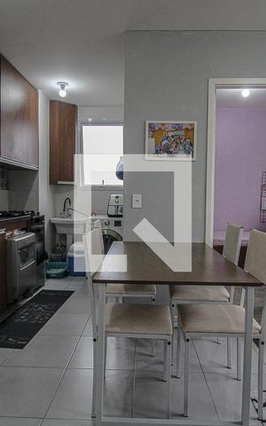 Apartamento à venda com 34m², 2 quartos e 1 vaga Apartamento à venda com 34m², 2 quartos e 1 vagaSala