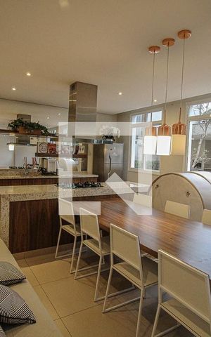 Apartamento à venda com 34m², 2 quartos e 1 vaga Apartamento à venda com 34m², 2 quartos e 1 vagaÁrea comum