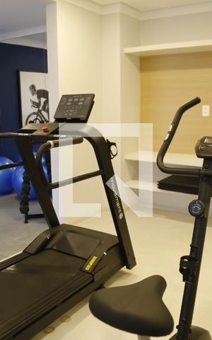Apartamento à venda com 34m², 2 quartos e sem vagaÁrea comum