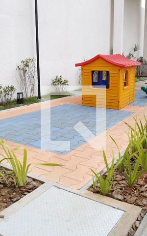 Apartamento à venda com 34m², 2 quartos e sem vagaÁrea comum