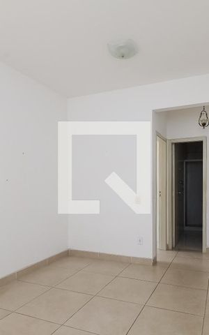 Apartamento à venda com 68m², 2 quartos e sem vagaSala