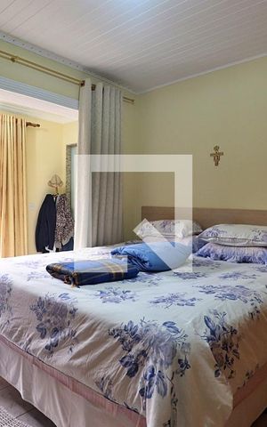 Casa à venda com 166m², 4 quartos e 2 vagasQuarto 1 - Suíte