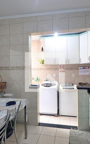 Casa à venda com 166m², 4 quartos e 2 vagasCozinha