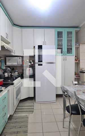Casa à venda com 166m², 4 quartos e 2 vagasCozinha