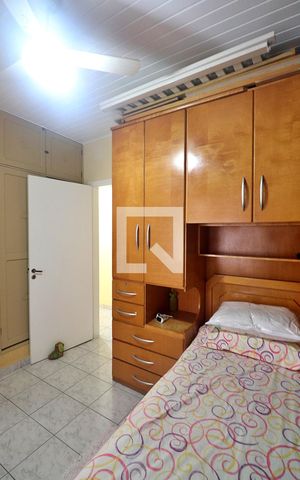 Casa à venda com 166m², 4 quartos e 2 vagasQuarto 2