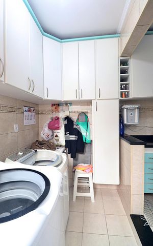 Casa à venda com 166m², 4 quartos e 2 vagasÁrea de Serviço