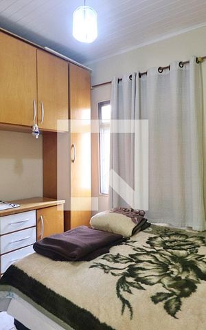 Casa à venda com 166m², 4 quartos e 2 vagasQuarto 3