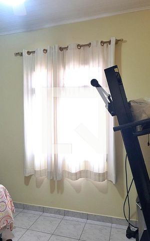 Casa à venda com 166m², 4 quartos e 2 vagasQuarto 2