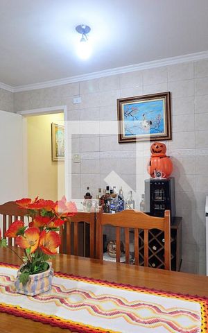 Casa à venda com 166m², 4 quartos e 2 vagasCopa