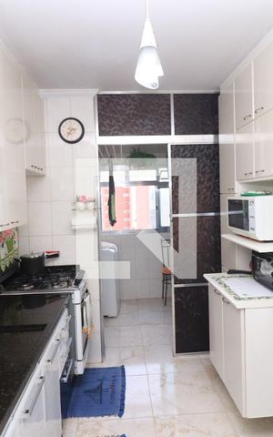 Apartamento à venda com 68m², 2 quartos e 1 vagaCozinha