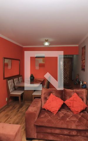 Apartamento à venda com 68m², 2 quartos e 1 vagaSala de TV