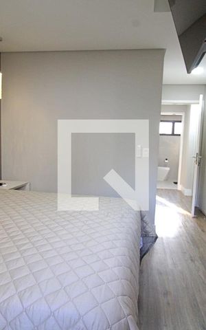 Apartamento à venda com 150m², 3 quartos e 2 vagas Apartamento à venda com 150m², 3 quartos e 2 vagasSuíte 2