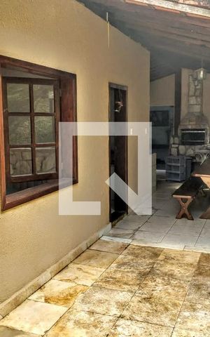 Casa de condomínio à venda com 385m², 5 quartos e 6 vagas Casa de condomínio à venda com 385m², 5 quartos e 6 vagasÁrea comum