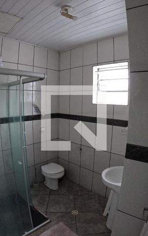 Casa à venda com 240m², 5 quartos e sem vagaBanheiro