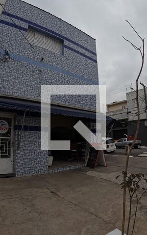 Casa à venda com 240m², 5 quartos e sem vagaFachada