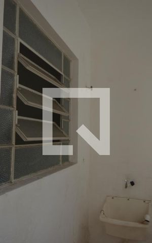 Apartamento à venda com 79m², 1 quarto e sem vagaÁrea de Serviço