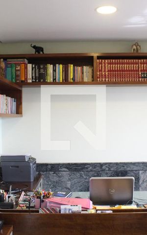 Apartamento à venda com 380m², 4 quartos e 5 vagasEscritório