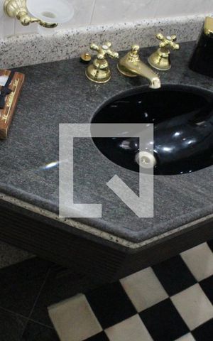Apartamento à venda com 380m², 4 quartos e 5 vagasLavabo