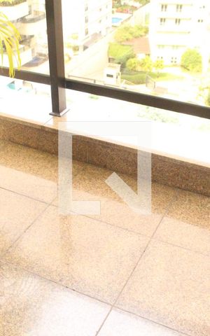 Apartamento à venda com 380m², 4 quartos e 5 vagasVaranda do Banheiro da Suíte 4