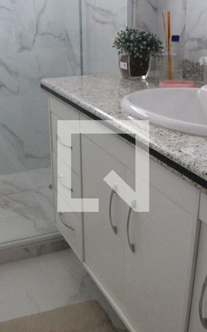 Apartamento à venda com 380m², 4 quartos e 5 vagasBanheiro Suíte 2