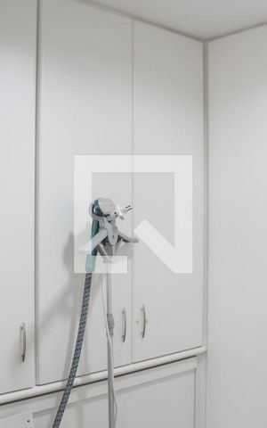 Apartamento à venda com 380m², 4 quartos e 5 vagasQuarto de Serviço 2