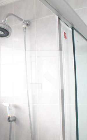 Apartamento à venda com 380m², 4 quartos e 5 vagasBanheiro Suíte 1