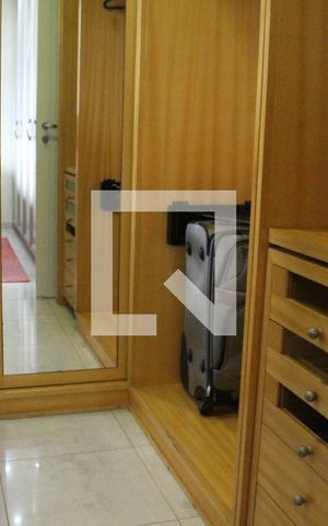 Apartamento à venda com 380m², 4 quartos e 5 vagasCloset Suíte 1