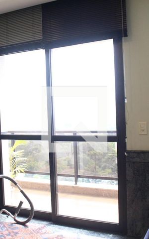 Apartamento à venda com 380m², 4 quartos e 5 vagasEscritório