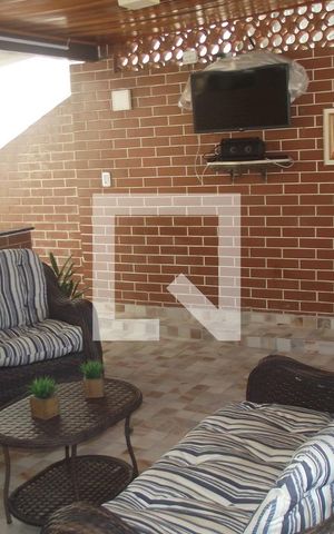 Casa à venda com 200m², 2 quartos e 1 vagaTerraço