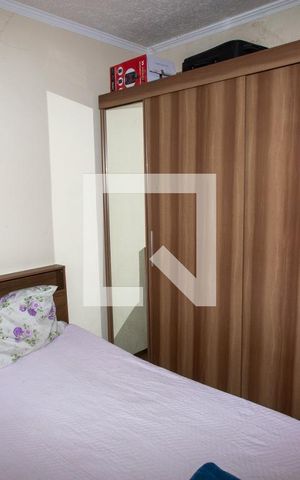 Casa à venda com 200m², 3 quartos e 3 vagas Casa à venda com 200m², 3 quartos e 3 vagasQuarto 2