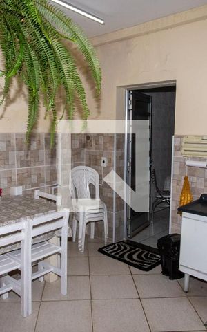 Casa à venda com 200m², 3 quartos e 3 vagas Casa à venda com 200m², 3 quartos e 3 vagasQuintal