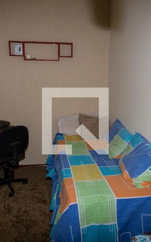 Casa à venda com 200m², 3 quartos e 3 vagas Casa à venda com 200m², 3 quartos e 3 vagasQuarto 1