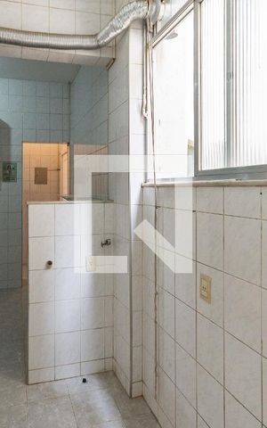 Apartamento à venda com 120m², 2 quartos e 1 vagaÁrea de Serviço