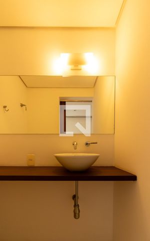 Apartamento para alugar com 163m², 2 quartos e 1 vaga Apartamento para alugar com 163m², 2 quartos e 1 vagaLavabo